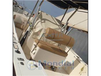 Mako Marine MAKO 211