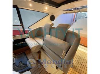 Cranchi M44 HT