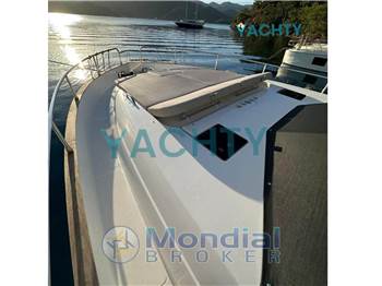 Azimut Magellano 43
