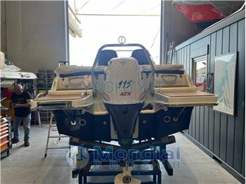 Jeanneau Cap Camarat 5.5 WA Serie 2