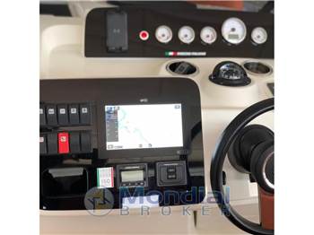 Cranchi Yachts E30 Endurance