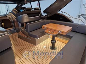Cranchi M44 HT