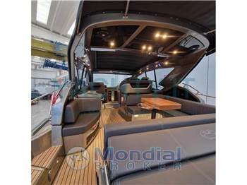 Cranchi M44 HT