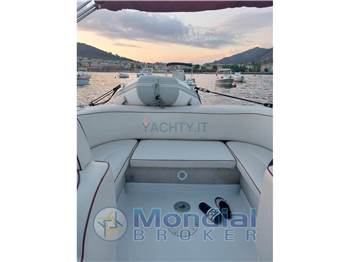 Chris Craft 258 concept