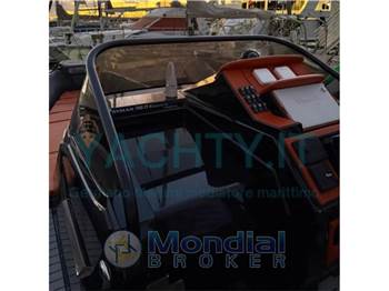 Ranieri International Cayman 38 Excutive Trofeo