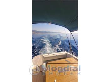 Maxum Marine 2500 MS SC R Cruiser