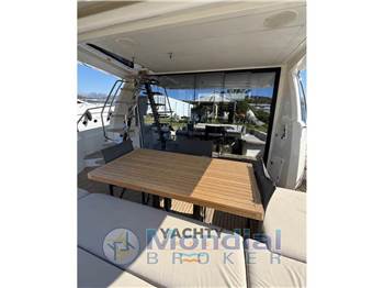 Jeanneau PRESTIGE 590 Fly