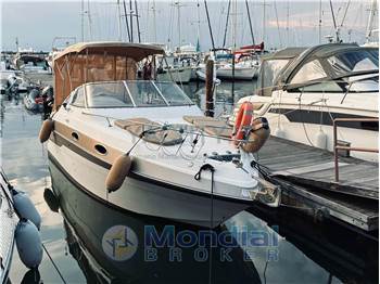 Four Winns Vista 258