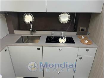 Cranchi M44 HT