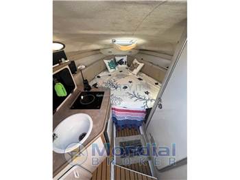 Chaparral Signature 240