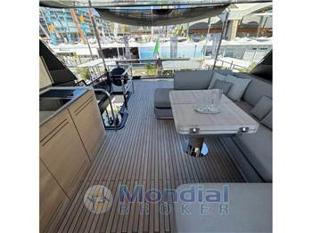 Cranchi 67 Fly
