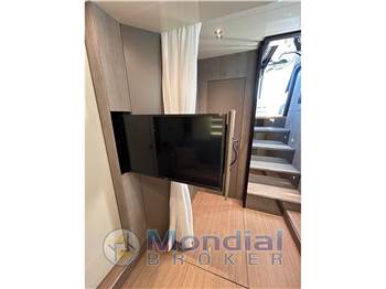 Cranchi A46 Luxury Tender