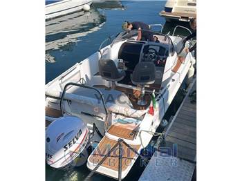 Jeanneau Cap Camarat 5.5 WA Serie 2