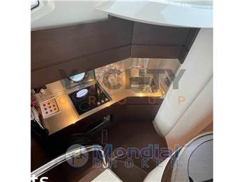 Azimut 43S