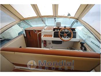 Sea Ray 210 Seville