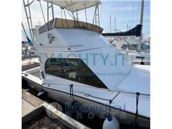 Albemarle 32' Fly