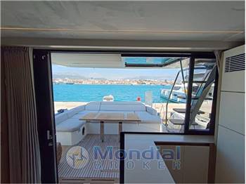 Jeanneau Prestige 590 Flybridge