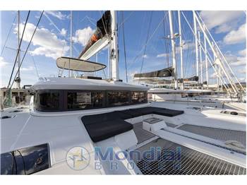 Lagoon 51