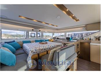 Lagoon 51