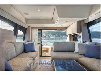 Ferretti Yachts 500 Fly