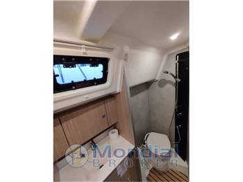 Bavaria C42