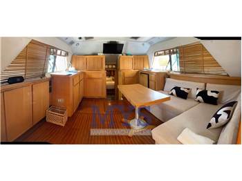 Bertram Yacht 37' Convertible