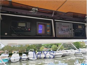 Bertram Yacht 37' Convertible