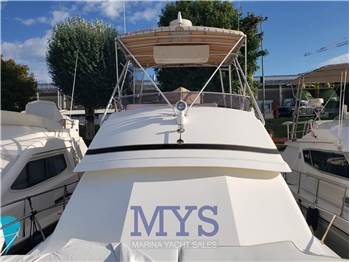 Bertram Yacht 37' Convertible