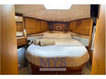 Bertram Yacht 37' Convertible