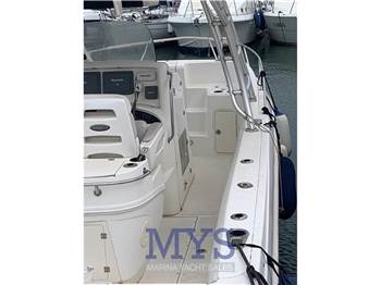 Boston Whaler OUTRAGE 320