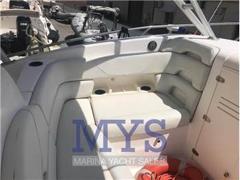 Boston Whaler OUTRAGE 320