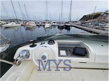 Azimut AZ 43