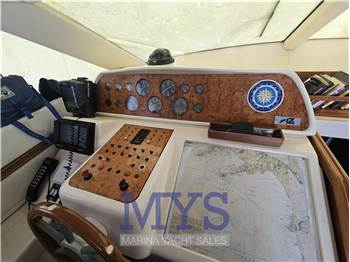 Azimut AZ 43