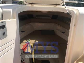 Boston Whaler OUTRAGE 320
