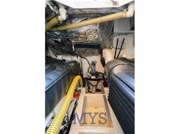 Princess Yachts V48