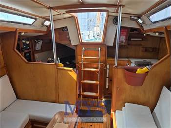 Oyster Heritage 37'