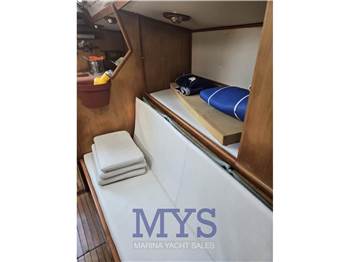 Oyster Heritage 37'