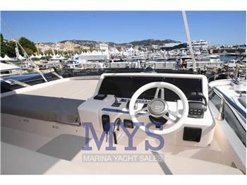 Cayman Yachts F520 NEW
