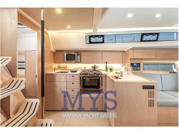 Bavaria C42