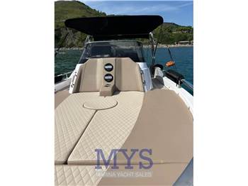 Ranieri International Next 330 LX