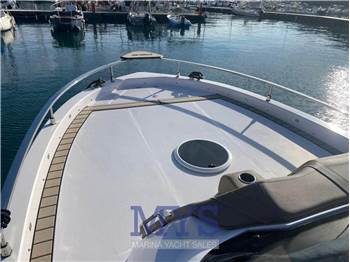 Ranieri International Next 330 LX