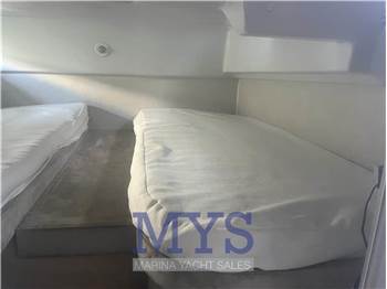 Comar CLANSHIP 39