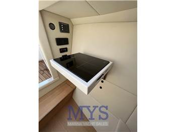Cantiere Ma.Mi Ma.Mi 28 T Top