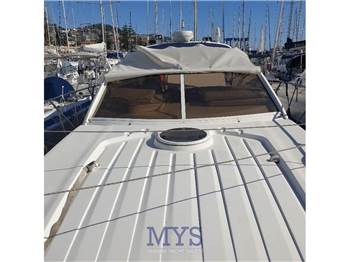 Princess Yachts V 42