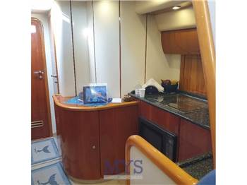 Princess Yachts V 42