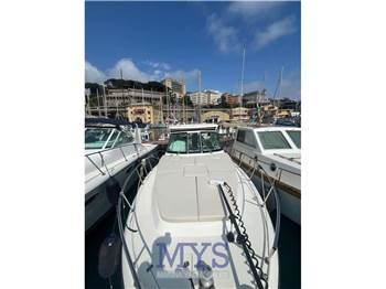 Pursuit Tiara 3100 Offshore
