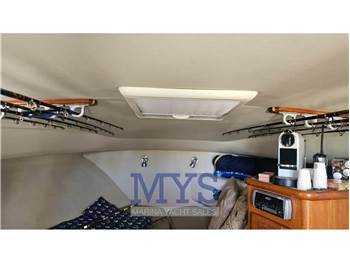 Pursuit Tiara 3100 Offshore