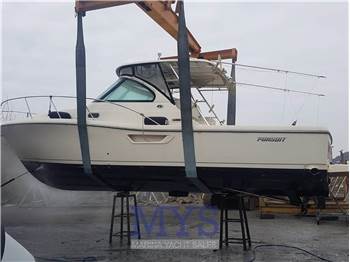 Pursuit Tiara 3100 Offshore