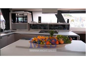 Fountaine Pajot Power 67