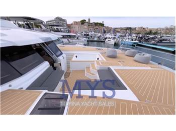 Fountaine Pajot Power 67